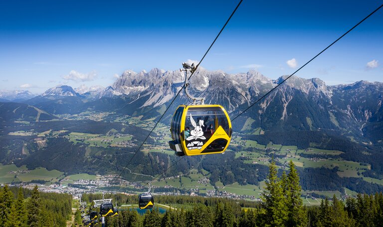 Bergbahn ins Schladminger Hopsiland | © Josh Absenger