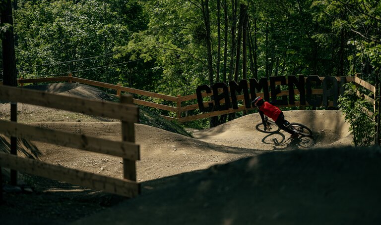 © COMMENCALBIKES