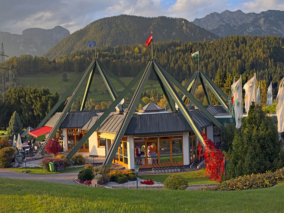 Golfplatz Schladming-Dachstei - Clubhaus | © GCC Schladming-Dachstein by Cherlias