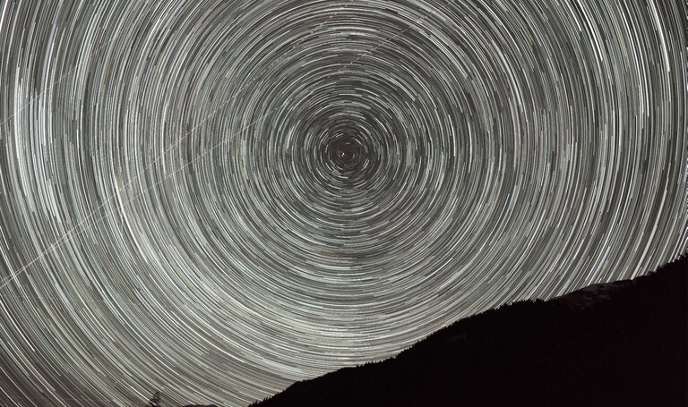 Startrails bei Hansenalm | © Zoltán Kolláth