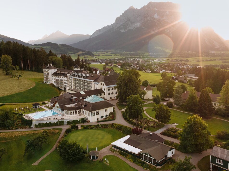 Drehort - Hotel Herbrechter - Impression #1 | © Richard Schabetsberger