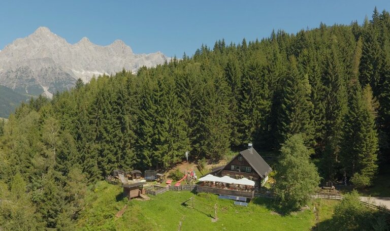 The hut Ochsenalm in summer | © Ochsenalm