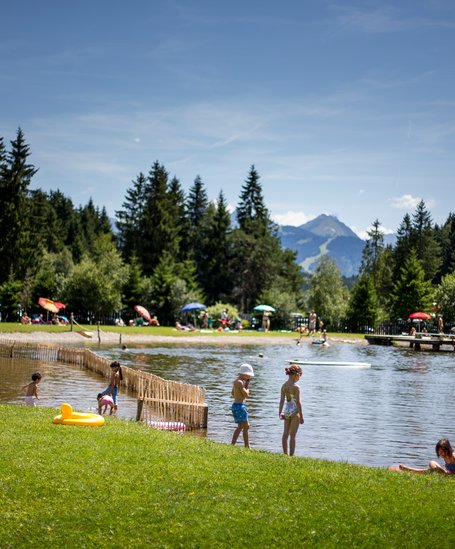 Kinder beim Badesee. | © Hans-Peter Steiner
