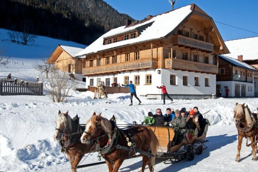 Pferdeschlittenfahrt ins Obertal zur Windbacherstube | © Herbert Raffalt/Erlebnisregion Schladming-Dachstein
