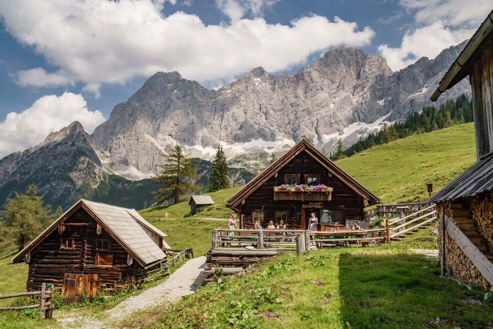 Pernerhütte - Impression #1.1 | © Theresa Perner 