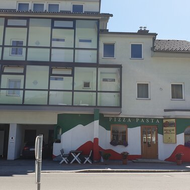 © Pizzeria-Restaurant AL Bashir KG
