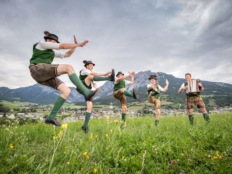 Schuhplattlerabend in der Erlebniswelt Stocker  - Impression #1 | © ©Hans-Peter Steiner