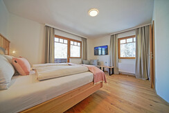 Schlafzimmer 1 OG