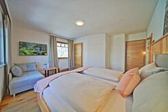 Schlafzimmer 1 OG