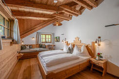geräumiges Almzimmer