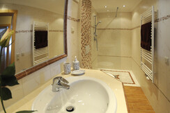 bathroom west