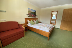 bedroom east