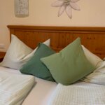 Photo of Double room, bath, toilet, 1 bed room