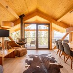Bild von Superior Chalet # 12 mit Sauna & Whirlwanne innen