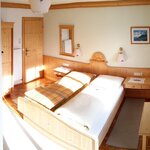 Bild von Doppelzimmer mit Dusche WC | © Alpenhof