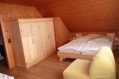Schlafzimmer1.2