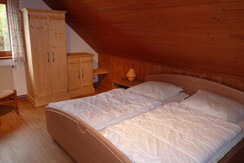 Schlafzimmer3
