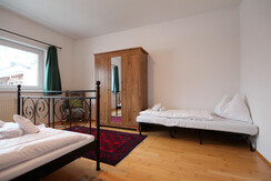 Top 2 bedroom 1 with single bed