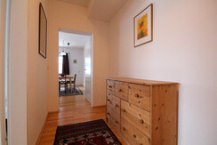 Top 2 Entrance area