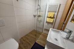 Dusche, WC