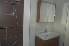 großes Badezimmer