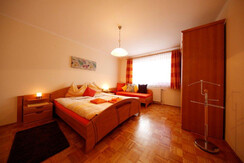 Dreibettzimmer