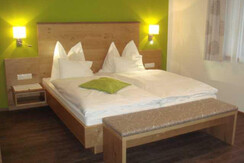 Schlafzimmer Doppelbett