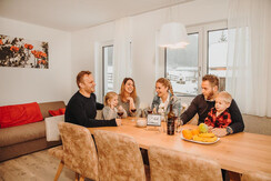 Hochwurzen Esstisch