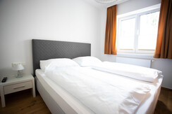 Schlafzimmer_2_Top1