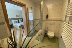 BADEZIMMER 2