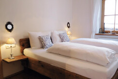 Schlafzimmer 1  Master Bedroom