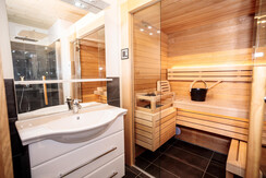08 Suite BHK (c) Alps Residence