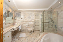 Top 16 bathroom with shower and bath tube