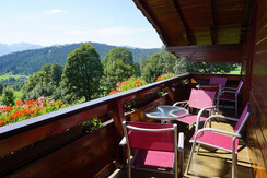 Appartement Dachstein Südbalkon im Sommer