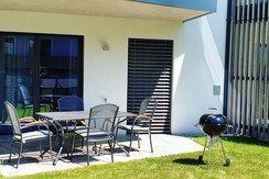 Gartenmöbel mit Grill