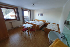 Dreibettzimmer