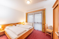 EHJ_APP_D  (6)
