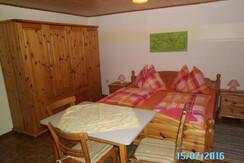 Schlafzimmer II