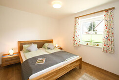 Schlafzimmer 2