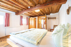 Zimmer Hans