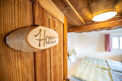 Zimmer Hans