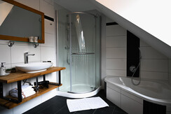Badezimmer I