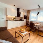 Pomiń zdjęcie Apartament, WC i wanna/prysznic oddzielny, 2 pokoje do spania