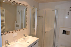 Badezimmer 1