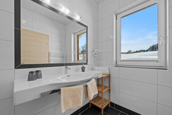 Badezimmer 2