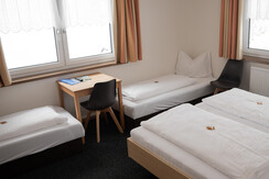 Zimmer5-08403