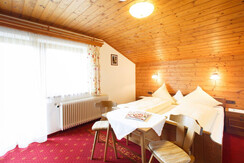 Schlafzimmer2