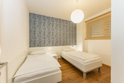 Schlafzimmer mit Einzelbetten