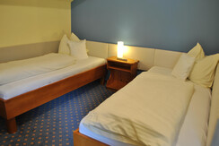 Zimmer Nr. 4 (2)