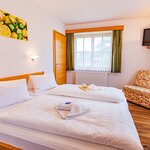 Pomiń zdjęcie double room with shower, WC